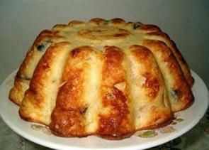 Творожная запеканка с изюмом
